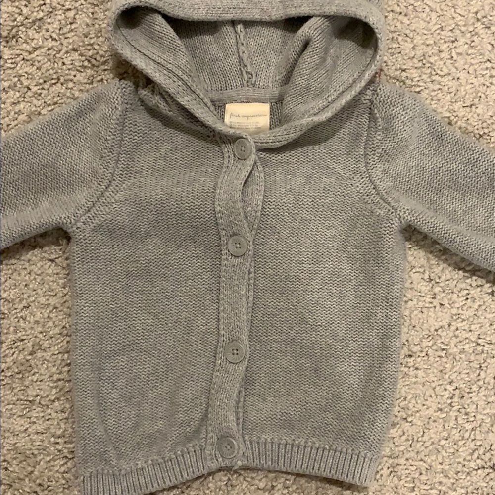 Baby Sweater - Picture 5 of 5